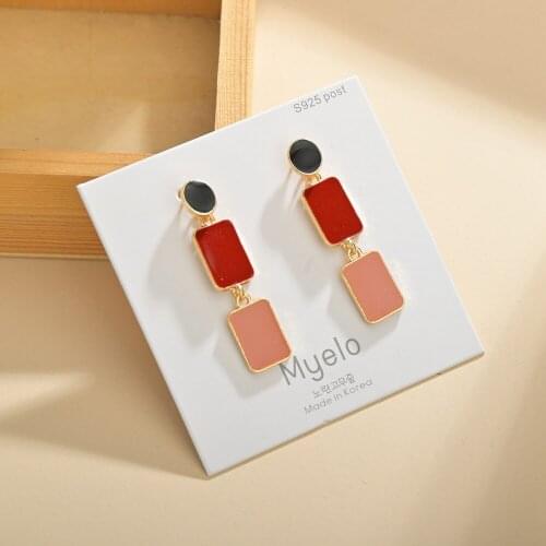 UAM 2020 New Korean Geometric Acrylic Pendant Earrings Elegant for Women Long Cold Wind Earrings Jewelry Christmas Gifts Brincos