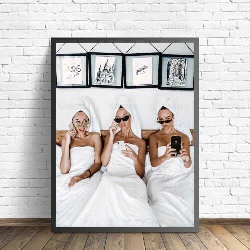 Nordic Paris Fashion Ladies Retro Posters and Prints Hd Photography Pictures Interior Decoration Bathroom Art Canvas Paintings