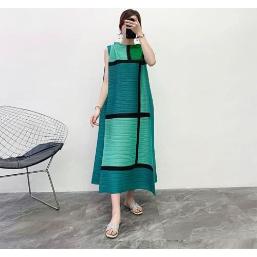 Pleated Color Blocking 2020 Summer New Loose Large Womens Long Dress