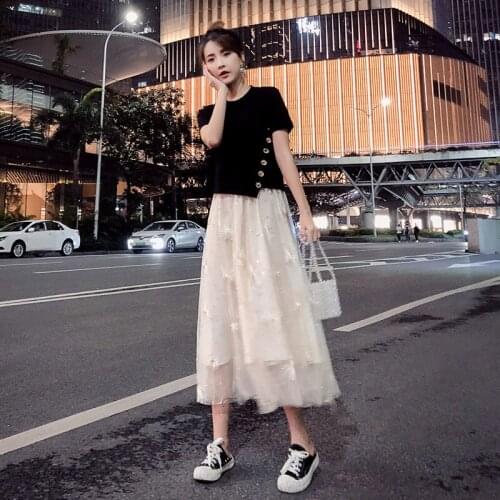 Women 2021 Summer Office 2 Piece Set Female O Neck Short Sleeve T-Shirt Top + Elastic Waist Pleated Midi Mesh Skirt Set Suit T38