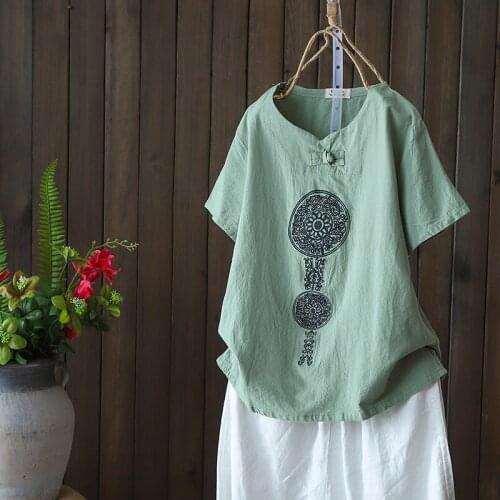 Ladies Chinese Tops 2019 Summer Embroidery Folk Vintage Shirt Women Tops And Blouses Cotton Linen Oriental Style Clothing TA1568