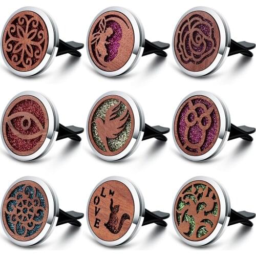 2021 New 21 Car Styles Pattern Aromatherapy Diffuser Retro Timber Detachable Car Air Freshener Perfume Locket Pendant Jewelry