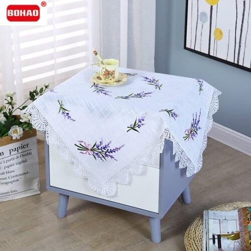 Bohao Lace Tablecloths On The Table