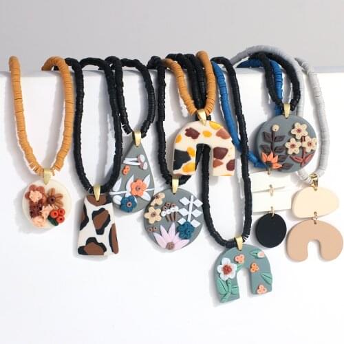AENSOA 31 Style 3D Flower Surfer Bead Polymer Clay Necklace For Women 2021 Trendy Clay Disc Choker Pendant Necklaces Jewelry