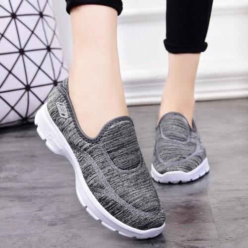 2020 Women Sneakers Woman Running Shoes Female Vulcanized Slip On Sneakers Womens Casual Flats Women Walking Shoes Ladies