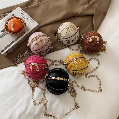 New Fashion Round Ball Shaped Women Chain Small Shoulder Crossbody Bags Casual Splicing Leather Plush Ladies Mini Crossbody Bags