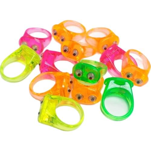 8-24Pcs Moving Eye RINGS E150 GIRLS Birthday Joke Fun Party Favors Gift Game Bulk Vending Toys Prize Pinata Bag Filler Loot Gag