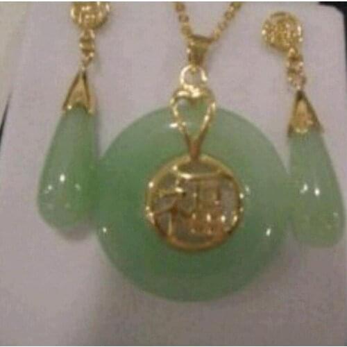 Beautiful Natural jade Pendant and pair of Earrings Set