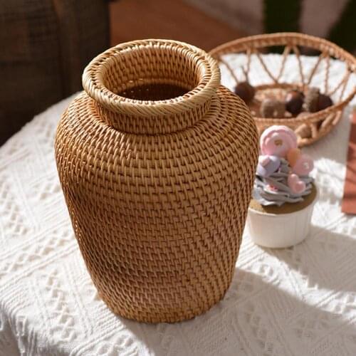 Wicker Vase Rustic Woven Flower Basket Pot For Wedding Kitchen Willow Vase A Vase Made Of Natural Rattan Hand-woven Flower