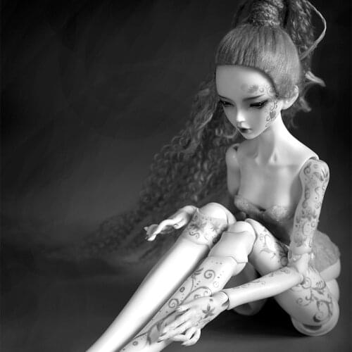 New arrival Poison Ballet Foot BJD SD Doll 1/4 44m Lillycat Fashion Female Body Gift