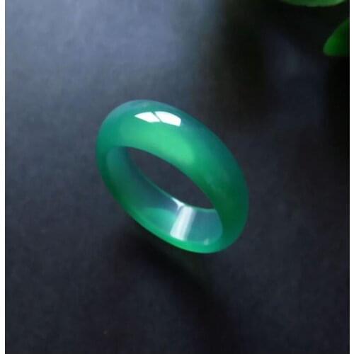 Free shipping Vogue Pretty Jewelry green Fine Stone halcedony rings wholesale