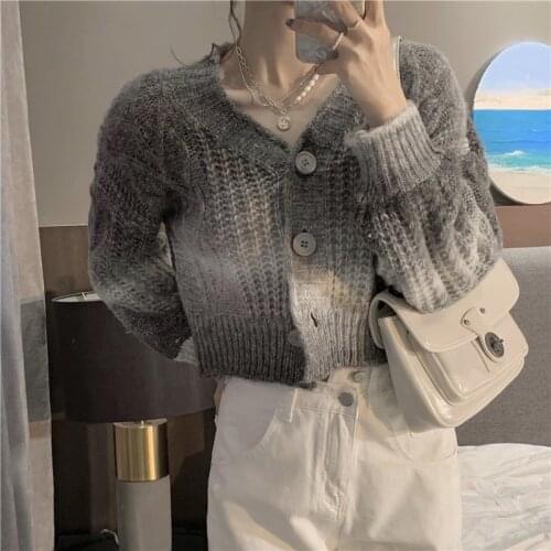 Spring and autumn 2021 new retro knitted cardigan long-sleeved short top clothes soft waxy sweater coat women