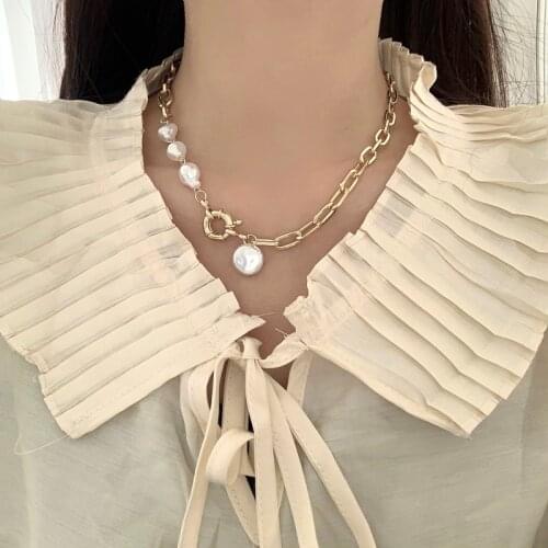 Mihan Fashion Jewelry Chain Necklace Hot Selling Popular Style Asymmetrical Simulated Pearls Pendant Necklace For Women Gift