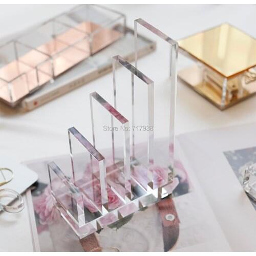 Draymondstory Book Holders