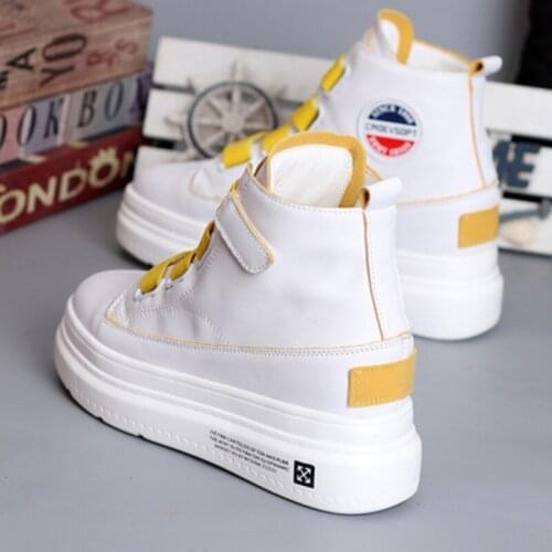 2019 spring and autumn new thick-soled versatile casual sports white shoes