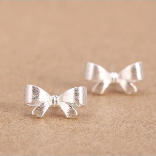 Shuangshuo Bowknot Earings Fashion Jewelry Cute Tiny Bowknot Stud Earrings for Women Party Earing Christmas Earrings brinco S078