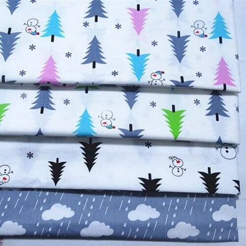 50x40cm Pretty Colorful Christmas Tree & Grey Clound Raining Printed 100% Cotton Fabric for quilting bedding cloth DIY sewing