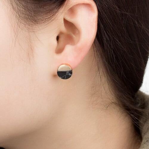 Mini Stud Earrings for Women Marble Strip Design Black White Ear Jewelry Triangle Square Round Geometric Statement Earrings