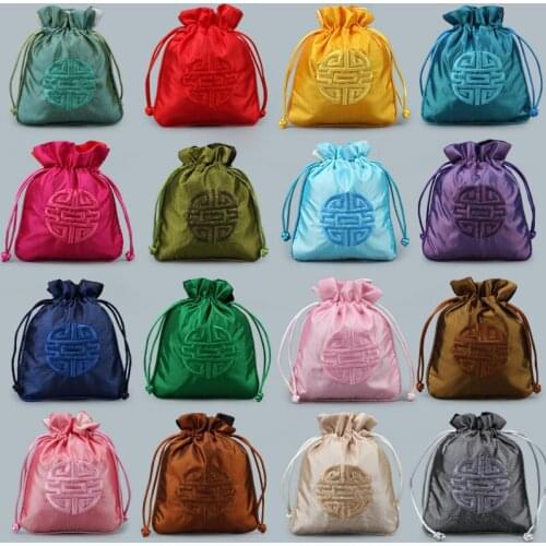 50pcs Chinese style Small Cloth Gift Favor Bag Wedding Party Christmas Candy Box Embroidery Joyous Satin Drawstring Pouches