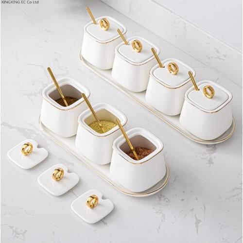 Household Salt Shaker Seasoning Box White Gold Ceramic Seasoning Jar with Lid Kitchen Cooking Seasoning Tool Storage Container