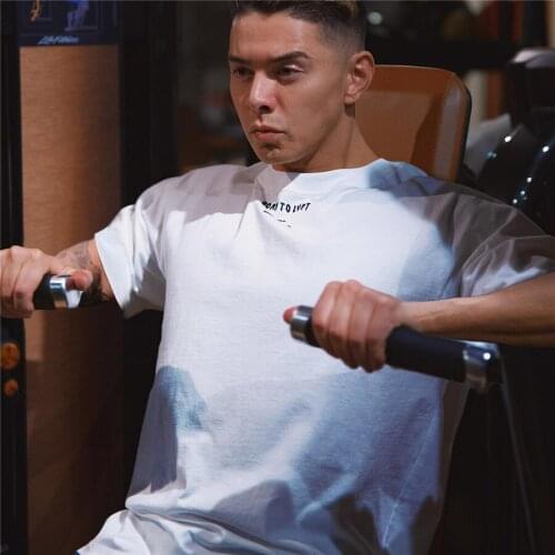 T-SHIRTS 2021 Casual Loose Cotton T shirt Mens Gyms Fitness Male Workout Summer Short Sleeve Tees Tops Brand Clothing