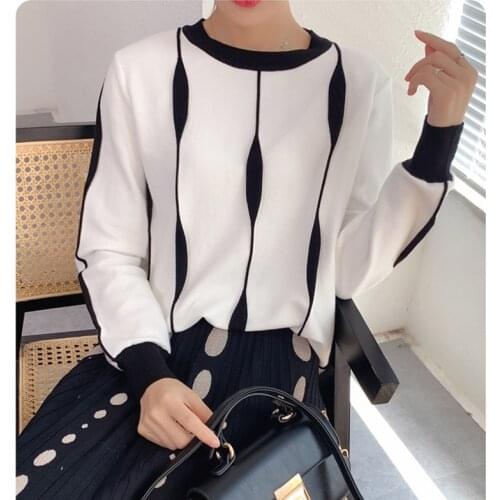 2021 Spring New Arrival O-neck Striped Sweater Women Knitted Loose Long Sleeve Elegant Pullover Modis Tops