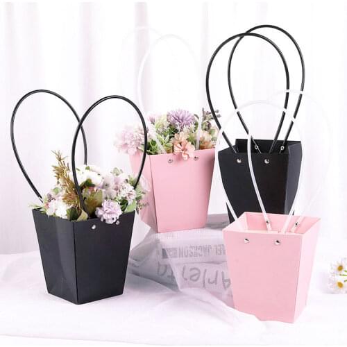 Kraft Paper Flower Box with Handle Waterproof Bouquet Florist Gift Packing Box Flowers Carry Bag Birthday Wedding Party Favors