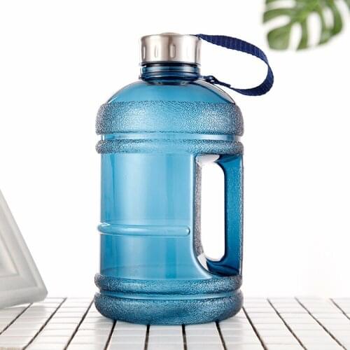 2l Dumbbells Water Bottle Plastic Drinking Kettle Shaker Bottle with Handle , Camp Travel Cup Portable Leakproof
