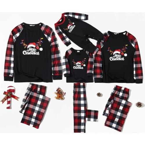 PatPat Family Matching Christmas Hat Print Plaid Pajamas Sets Party Pajama Sets Positioning print Matching Pajamas