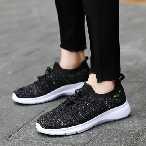 VTOTA Women Casual Shoes Fashion Breathable Lighweight Walking Mesh Lace Up Flat Shoes Sneakers Women Tenis Feminino Footwear