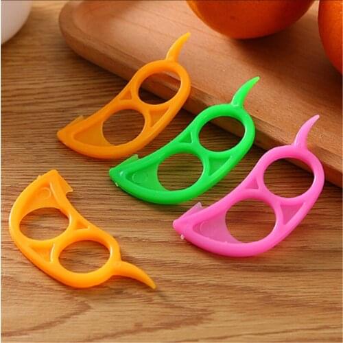 5 pcs Mini Orange Peeler Creative Efficient Peeling Orange Peel Lemon Slicer Kitchen Gadget Random Color