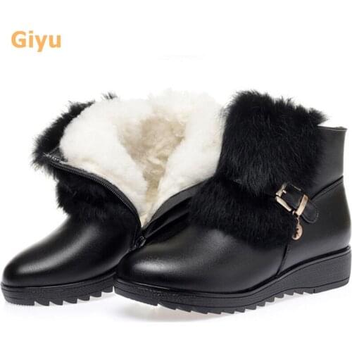 Giyu 2020 new Brand Womens Genuine Leather snow boots Wool booties Rabbit fur Martin boots Winter ankle boots Plus size 35-43
