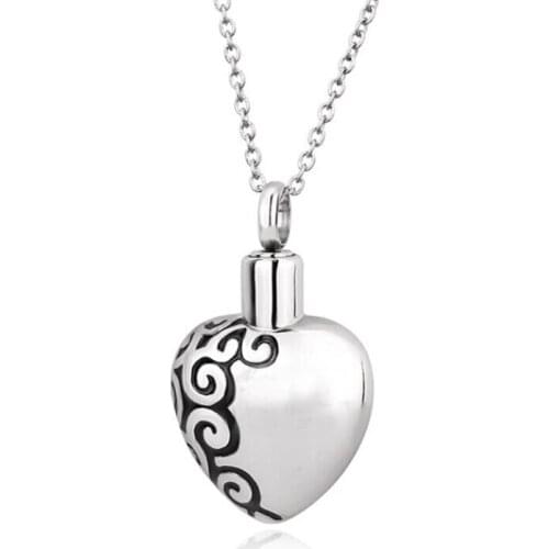 New style wholesale Classic 316L Stainless steel Heart Necklace with Letter print cremation jewelry caskets