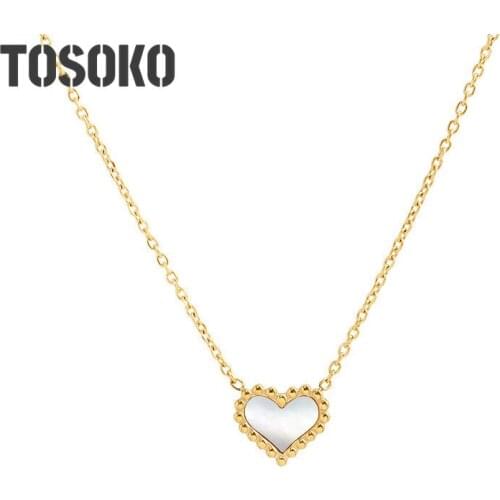 TOSOKO Stainless Steel Simple Peach Heart White Seashell Pendant Necklace Female Clavicle Chain Popular Jewelry BSP790