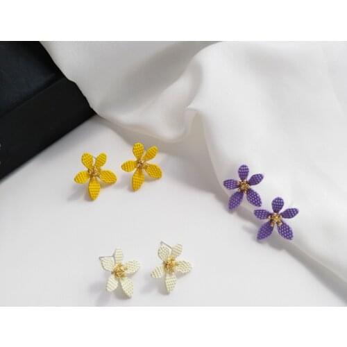 S925 needle Sweet Jewelry Gifts New Design Popular Style Yellow Purple White Flower Stud Earrings Women Jewelry For Girl Student