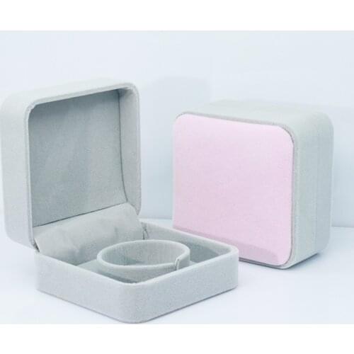 Pink&Grey Plush Bracelet Box Pounches Packing Box For Necklace Bracelet Earrings Jewelry Packaging Plush Jewelry Bags BX200002