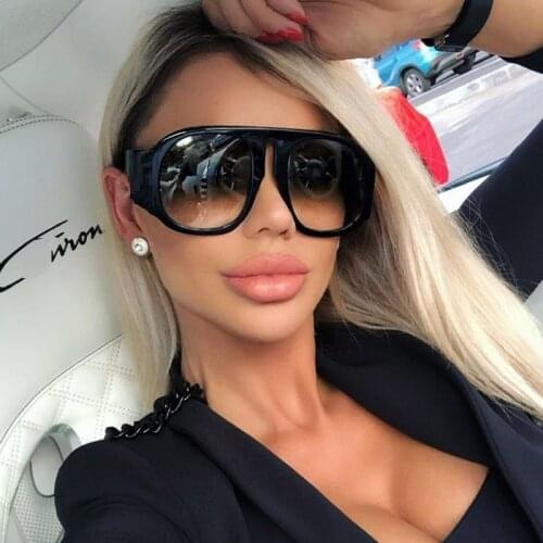 Celebrity Brand Luxury Sunglasses Women Oversized Glasses For Female Male Black Mask Wide Frame Sun Glasses Retro Shades UV400