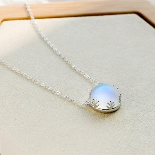 ZEMIOR Aurora Pendant Necklace Halo Crystal Gemstone S925 Silver Scale Light Necklace for Women Elegant 925 Fine Jewelry Gift