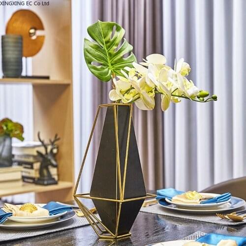 Geometric Metal Vase Decoration Modern Flower Arrangement Dried Flower Accessories Light Luxury Living Room Home Decoration