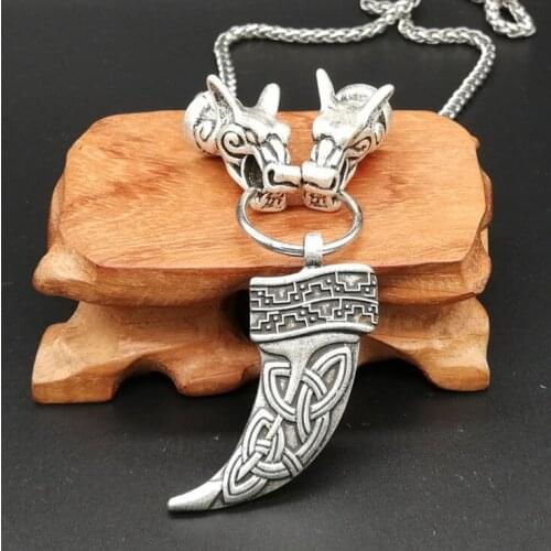 Vintage Wolf Head with Wolf Tooth Pendant Necklace Viking Animal Bear Claw Pagan Mnes Jewelry