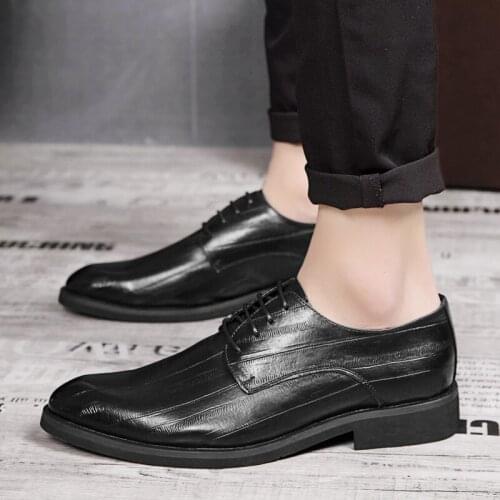 Handmade slip man italian for sapatos patent shoes Mens hombre 2020 sneaker men sale mens casual cuero fashion para denim on de