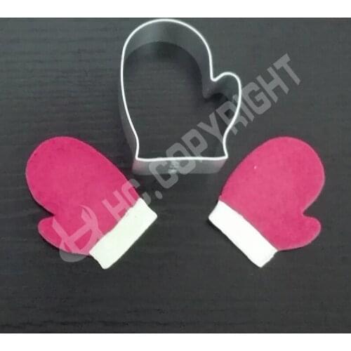 1Pcs Aluminum alloy Material Lovely Christmas Xmas Glove Shape Metal Cutter Cookie Fondant Cake Mold Decorating Mould Bakeware
