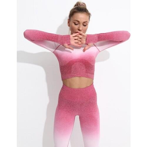 2021 New Sports Fitness Tight Stretch High Waist Hips Gradient Seamless Yoga Suit Set