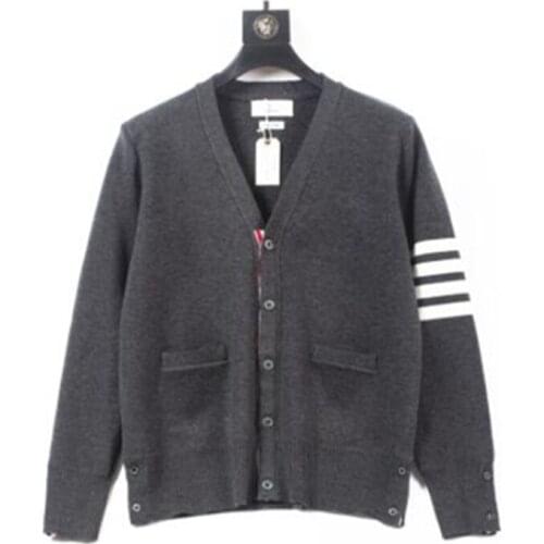 Cardigan sweater Single-breasted V-neck Casual Fashion Men and women sweaters 50% wool + 50% cotton Warm everyday clothing