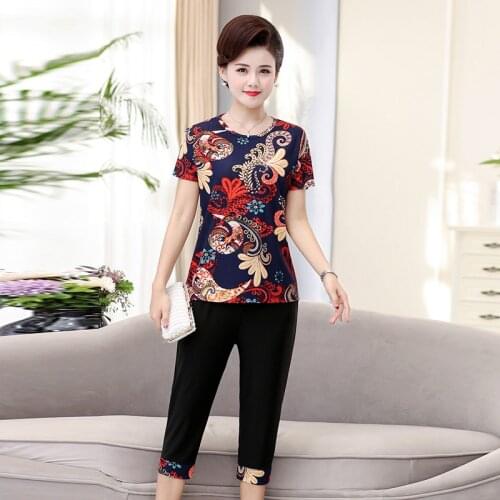 Large Size Women 2 piece Set New Loose Print Short-sleeved T-shirt Tops + Pants Middle-aged Mother Summer Suit Plus Size 5XL