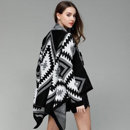 Womens Sweater 2019 Spring Summer New Fashion Geometric Diagram Long Sleeve Sweaters Leisure Upper Outer Garment Beach Trend