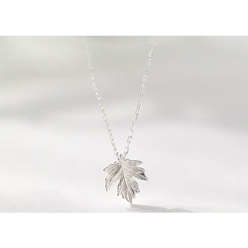 KOFSAC Simple Maple Leaf Necklaces For Women Silver Color Jewelry Beautiful Leaves Necklace Girlfriend Engagement Gifts Joyas