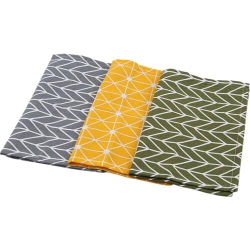 Leaves Plaid Cotton Placemat Japanese Fashion Style Fabric Table Mats Napkins Simple Design Tableware Kitchen Tool