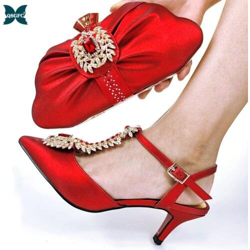 Red Color Crystal Style Italian Design 2020 Newest Elegant Party Noble Ladies Shoes and Bag Set Decorated With Rhinestone