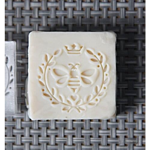 Bee patterns handmade soap stamp mold mini diy natural patterns 3-5 cm